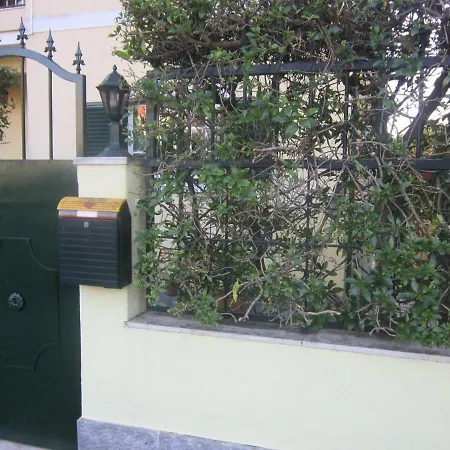 Apartment Studio&garden Lissabon